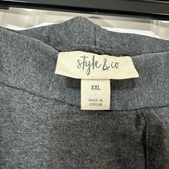 Style & Co. Gray and navy capri length Leggings - Picture 3 of 11